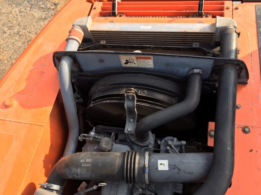 ขาย HITACHI ZX200-1 สภาพสวยจัด 4900 ชั่วโมง สนใจติดต่อ 081-4283210 ขาย HITACHI ZX200-1 สภาพสวยจัด 4900 ชั่วโมง สนใจติดต่อ 081-4283210