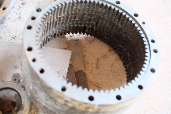 มอเตอร์ตัวเดิน cat e200b