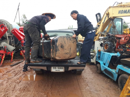 ขายไปอีกหนึ่งถัง ขอบคุณลูกค้ากำแพงเพชรครับ มาอุดหนุน ถังน้ำมัน ติดรถบรรทุก สิบล้อพ่วงลาก ไปใช้งาน ขายไปอีกหนึ่งถัง ขอบคุณลูกค้ากำแพงเพชรครับ มาอุดหนุน ถังน้ำมัน ติดรถบรรทุก สิบล้อพ่วงลาก ไปใช้งาน