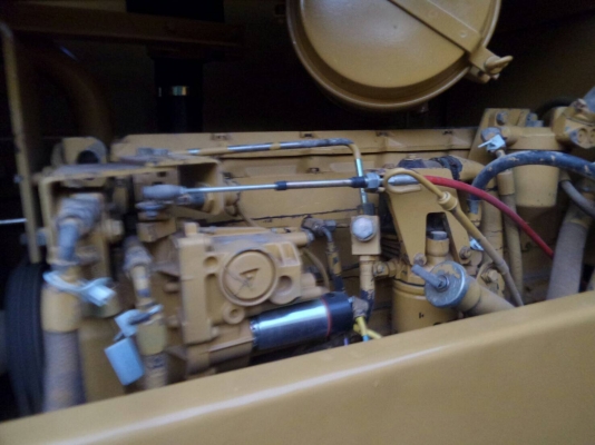 ขายรถบดสั่นสะเทือน CAT CS563-C ราคา 1,100,000 รถสวย 2 เพลา เล่มทะเบียน เครื่องแรง ปั้มดี ยางพร้อมใช้เก็บรายละเอียดใหม่หมด  ระบบการทำงานสมบูรณ์ สนใจรีบจองด่วนที่.081-3531946 ต่อ.บางนา &amp; ไอร์ดีลาย รถอยู่ กทม