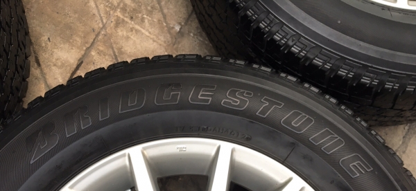 ล้อแม็ก Mitsu Pajero ก้ามปู ขอบ 17 พร้อมยาง 255-65-17 Bridgestone ปลายปี 12