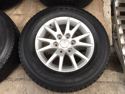 ล้อแม็ก Mitsu Pajero ก้ามปู ขอบ 17 พร้อมยาง 255-65-17 Bridgestone ปลายปี 12