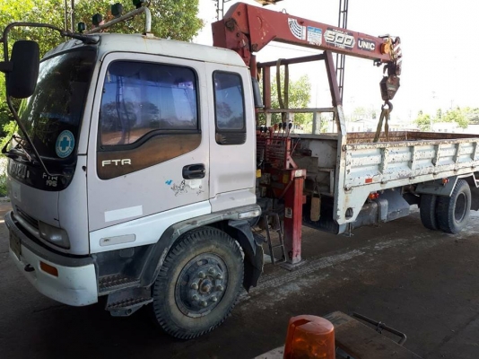 ขาย6ล้อเครนDECA195 7.20Mเครน5ตันUNIC 4ปอกขาเหลี่ยม แชชซีสวยทะเบียนครบ