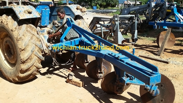 ขายแล้วกลางอากาศ ขอบคุณนายกอ๋ามากครับ ให้ลูกน้องขับรถมาใส่เลยครับ หางไถ3จาน ไคเฮงหลีจักรกล รุ่นยอดนิยม สภาพสวยเดิม ขายแล้วกลางอากาศ ขอบคุณนายกอ๋ามากครับ ให้ลูกน้องขับรถมาใส่เลยครับ หางไถ3จาน ไคเฮงหลีจักรกล รุ่นยอดนิยม สภาพสวยเดิม