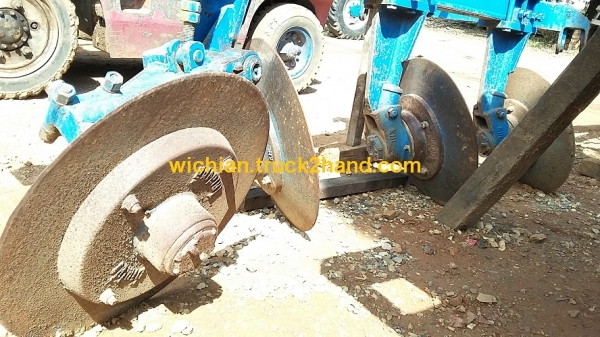 ขายแล้วกลางอากาศ ขอบคุณนายกอ๋ามากครับ ให้ลูกน้องขับรถมาใส่เลยครับ หางไถ3จาน ไคเฮงหลีจักรกล รุ่นยอดนิยม สภาพสวยเดิม ขายแล้วกลางอากาศ ขอบคุณนายกอ๋ามากครับ ให้ลูกน้องขับรถมาใส่เลยครับ หางไถ3จาน ไคเฮงหลีจักรกล รุ่นยอดนิยม สภาพสวยเดิม