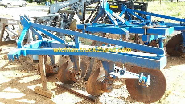 ขายแล้วกลางอากาศ ขอบคุณนายกอ๋ามากครับ ให้ลูกน้องขับรถมาใส่เลยครับ หางไถ3จาน ไคเฮงหลีจักรกล รุ่นยอดนิยม สภาพสวยเดิม ขายแล้วกลางอากาศ ขอบคุณนายกอ๋ามากครับ ให้ลูกน้องขับรถมาใส่เลยครับ หางไถ3จาน ไคเฮงหลีจักรกล รุ่นยอดนิยม สภาพสวยเดิม