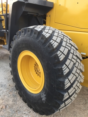 KOMATSU WA300-3 นำเข้าจากญี่ปุ่น โทร.090-986-2521 อ๊อบ