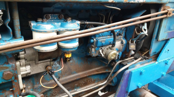 ฟอร์ด 6600 เล่มพร้อม อุปกรณ์ ใบมีด จานสาม ที่ตัดหญ้า พร้อมใช้งาน ราคาต่อรองได้ 0872976734