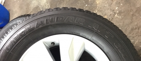 ล้อแม็ก Toyota Revo ขอบ17 พร้อมยาง ยาง Yokohama 265-65-17 ปี 15