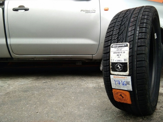 CONTINENTAL CrossContact UHP MO 235/50R19 เส้นละ 4,800 บาท