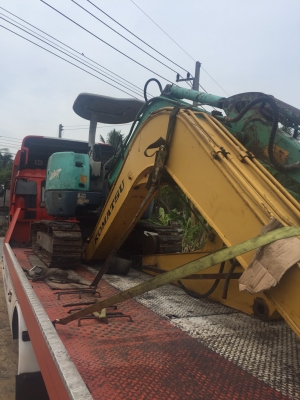 ขายบูมอาร์มเก่าญี่ปุ่น komatsu pc60-6 อาร์มพิเศษ สภาพสวย สลักแน่น สนใจ089-2579650 ขายบูมอาร์มเก่าญี่ปุ่น komatsu pc60-6 อาร์มพิเศษ สภาพสวย สลักแน่น สนใจ089-2579650