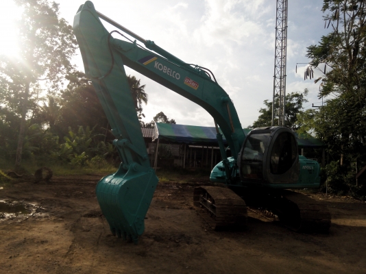 ขายรถแบคโฮ KOBELCO SK200-Vธรรมดา เอกสาเล่ม ราคา 850000
