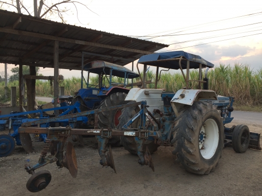 ผานรถไถฟอร์ด ผานรถไถฟอร์ด