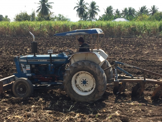 ผานรถไถฟอร์ด ผานรถไถฟอร์ด