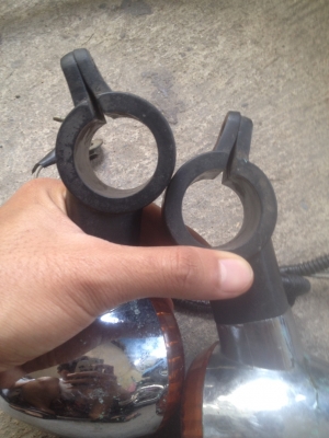 ขายไฟเลี้ยวหน้าช็อปเปอร์ใช้ได้ไฟติดปกติ