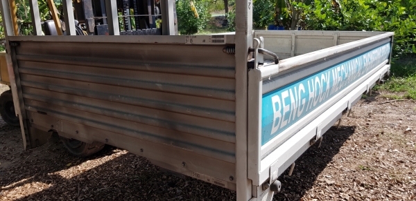 กะบะ ก.1.60 x ย. 3.10 ซ.ม.สภาพสวย ไม่บุไม่ผุ 95 \% รหัสสินค้า H2 - 8 กะบะ ก.1.60 x ย. 3.10 ซ.ม.สภาพสวย ไม่บุไม่ผุ 95 \% รหัสสินค้า H2 - 8