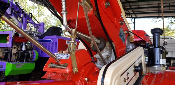 รภพรวนดินเบนชิล 8 แรง สวยๆๆ พร้อมใช้งาน รหัสสินค้า H2 - 19 รภพรวนดินเบนชิล 8 แรง สวยๆๆ พร้อมใช้งาน รหัสสินค้า H2 - 19