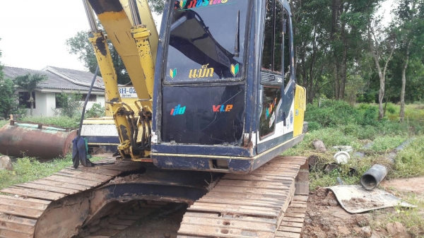 ขายรถแบคโฮ KOBELCO SK100-/// ระบบไฟเต็ม ไม่มีเอกสาร ราคา 550000