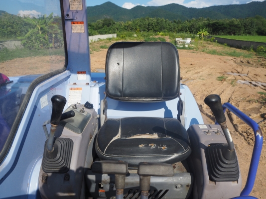 เก่านอกยังไม่เคยใช้งานในไทยKOMATSU PC50UU-2E ราคา490,000บาท