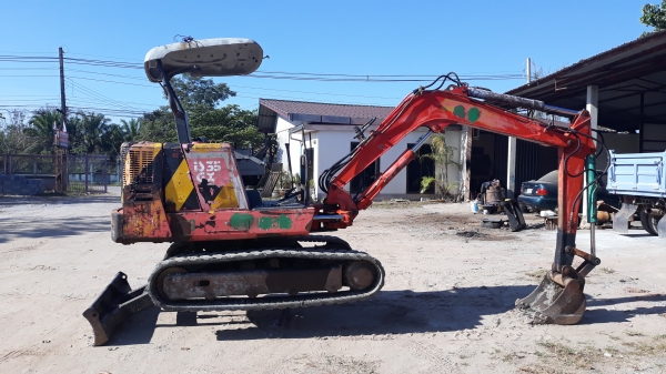 IHI IS35GX3 เก่านอก ปั้มนิ้ว คอนโทลน้ำมัน ลดอีกสุดๆครับ 150,000 บาท ราคาสุดท้ายครับ จองแล้วจากสุราษฎร์ธานี