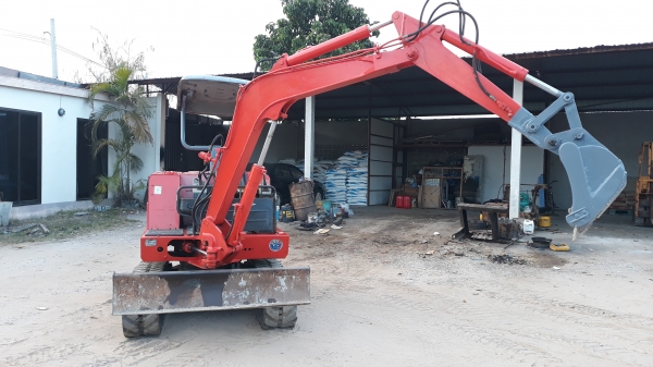 IHI IS35GX3 เก่านอก ปั้มนิ้ว คอนโทลน้ำมัน ลดอีกสุดๆครับ 150,000 บาท ราคาสุดท้ายครับ จองแล้วจากสุราษฎร์ธานี