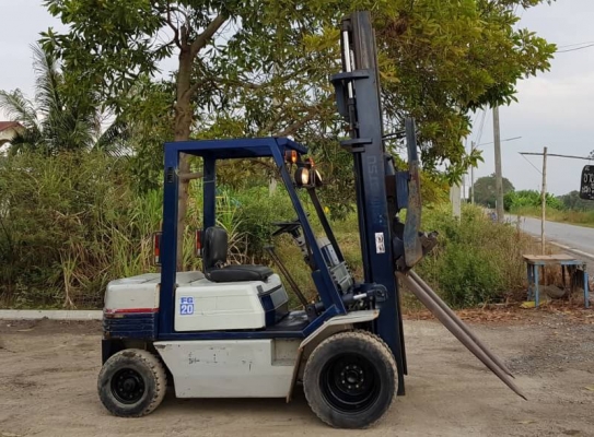 ขายด่วนรถยกKOMATSU FG20-11 ยกได้2ตันยกสูง4เมตรงากะดกได้ยางหน้าคู้รถนอกเพิ่งนำเข้ามายังไม่เคยใช้งานในเมืองไทยเลย