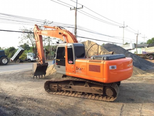ขายด่วน!! HITACHI ZX200-1 4900 ชั่วโมง สภาพสวยมากค่ะ