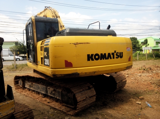 ขายรถแบคโฮ KOMATSU PC200-8 เอกสารเล่ม ราคา 1400000