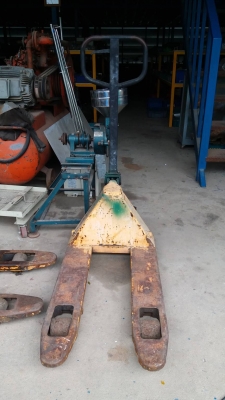 แฮนด์ลิฟท์ยกของ