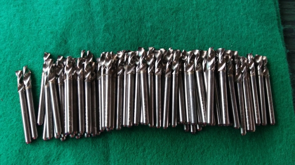 ดอกสว่านคาร์ไบด์ จัดชุด 10 ดอก 100 บาทค่ะ