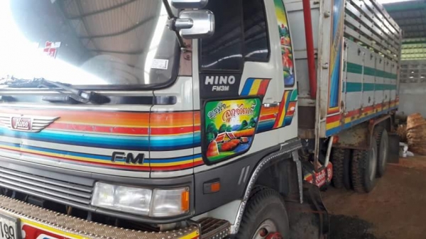 ขายสิบล้อhino3mเดิมๆสวยๆรถบ้านแท้ๆ0897204221โหน่ง ขายสิบล้อhino3mเดิมๆสวยๆรถบ้านแท้ๆ0897204221โหน่ง