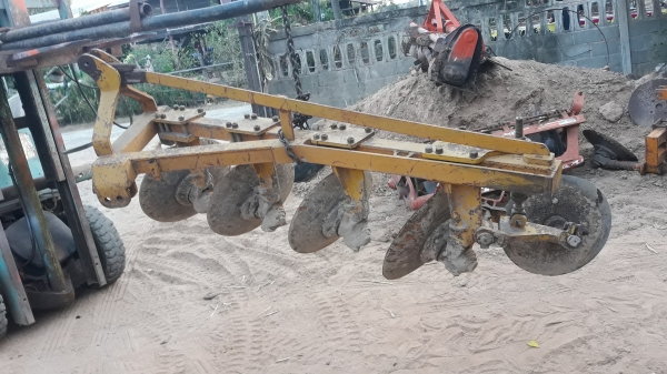 ขายผานบุกเบิก4 ใบ22  พร้อมใช้งานราคา19500สน 0933693639