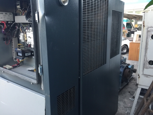 ขายปั๊มลมโรงงานแบบสกรู มือสองสภาพใหม่มาก