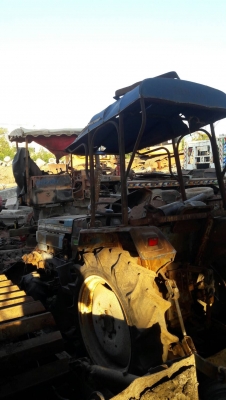 ขายด่วน รถไถ มิตสู 3สุบ เครืองพัง ขายเป็นอะไหล่ 2เพา ไม่มีอุปกรณ์  ขายตามรุป 25000