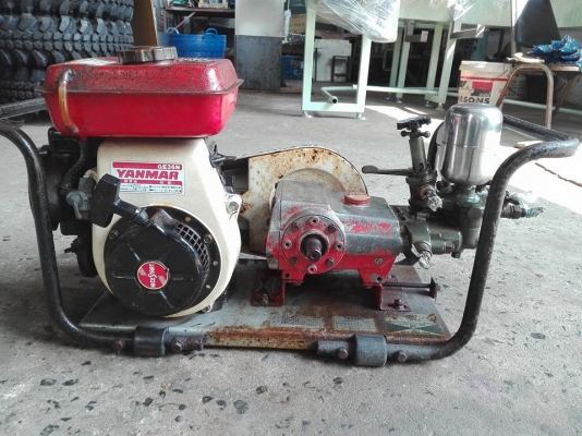 ปั๊มพ่นยา