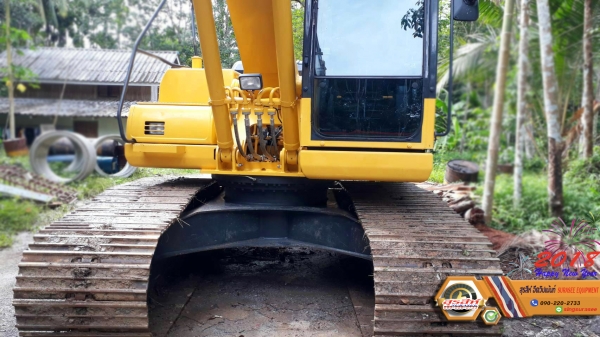 ขายดาวน์ รถแบ็คโฮ KOMATSU PC200-8MO ใช้งานเพียง 2 พันชั่วโมง สภาพนางฟ้า ขายดาวน์ รถแบ็คโฮ KOMATSU PC200-8MO ใช้งานเพียง 2 พันชั่วโมง สภาพนางฟ้า