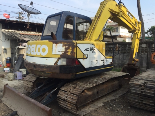 มาใหม่จ้า .KOBELCO SK60-1 มาร์คทรี  เก่านอกแท้  เดิมๆๆ  สภาพสวย  ไฟฟ้าครบ เอวแน่น..เครื่องปั๊มดี  โทร 089-3818694  ดวงนภา