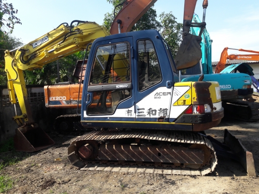 มาใหม่จ้า .KOBELCO SK60-1 มาร์คทรี  เก่านอกแท้  เดิมๆๆ  สภาพสวย  ไฟฟ้าครบ เอวแน่น..เครื่องปั๊มดี  โทร 089-3818694  ดวงนภา