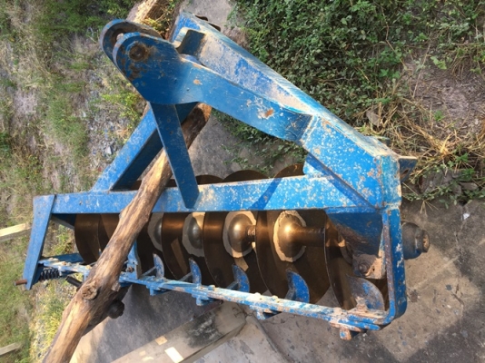 ผาน 7 จานสวยๆ KHL ไคเฮงหลีแท้ๆใส่รถไถฟอร์ด ผาน 7 จานสวยๆ KHL ไคเฮงหลีแท้ๆใส่รถไถฟอร์ด