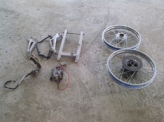 ขายอะไหร่มอไซร์