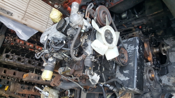 เครื่องยนต์ ดีเซล 3สูบเล็ก Mitsubishi S3L