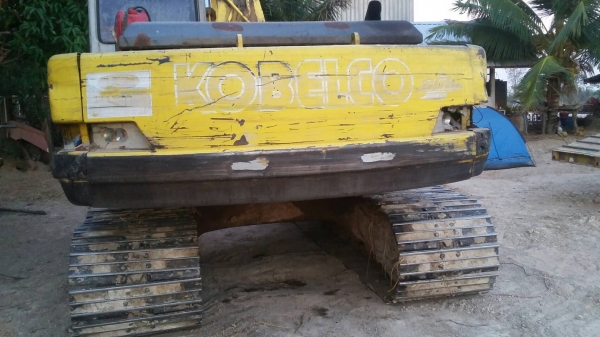 800,000บาท Kobelco 200 Mark3 มีทะเบียนเอกสารพร้อมโอน