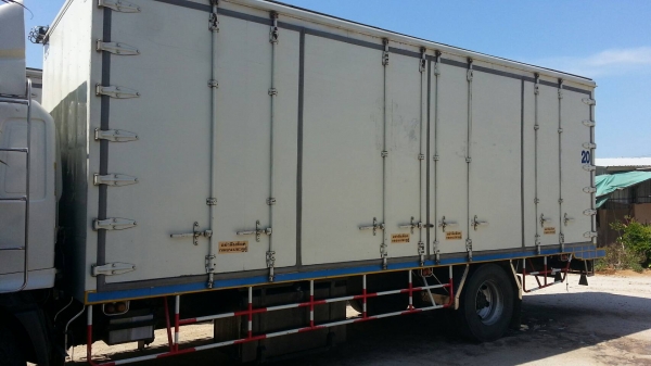 ขายรถ 6 ล้อตู้สิบบาน Hino Mega ปี 55 สภาพสวย พร้อมใช้งาน เอกสารพร้อมโอน สนใจสอบถามได้ค่ะ 089-7020483,083-9628875