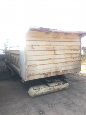 ขายกระบะดั้มสามมิตร พร้อมกระบอก พร้อมปั๊ม(ยกเว้นเกียร์ฝาก) สนใจสอบถามได้ค่ะ 089-7020483,0839628875