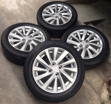ล้อแม็ก Mitsu Attrage ขอบ 15 พร้อมยาง Dunlop 185-55-15 ปลายปี 13