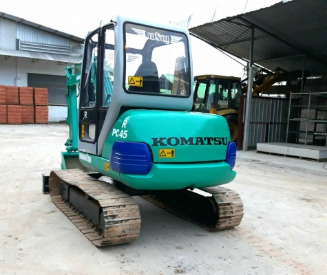 ขายรถแบคโฮ KOMATSU PC45-7 เอกสารอินวอย ปั๊มนิ้ว ราคา 460000