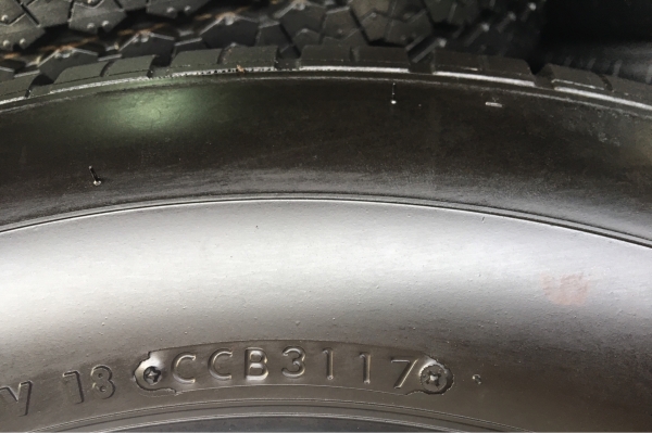 ล้อแม็กป้ายแดง Mitsu Triton ขอบ 15 พร้อมยางป้ายแดง 215-70-15 Bridgestone ปลายปี 17