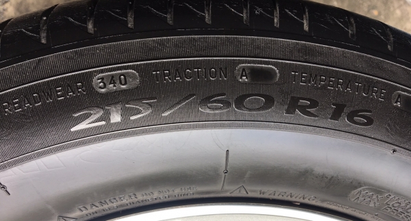 ล้อแม็ก Toyota Camry Hibrid ขอบ 16 พร้อมยาง 215-60-16 ปลายปี 15 ล้อแม็ก Toyota Camry Hibrid ขอบ 16 พร้อมยาง 215-60-16 ปลายปี 15
