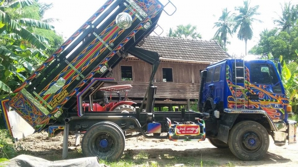 ขายคับFTR32Fเครื่อง6HE195แรง ยาง9.00-20ดั้มสวยๆ ขายคับFTR32Fเครื่อง6HE195แรง ยาง9.00-20ดั้มสวยๆ