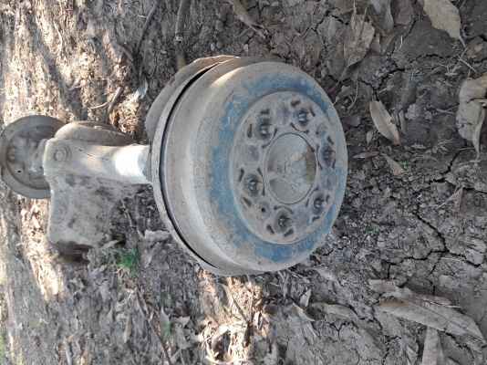 ขอขายเพลาท้าย เหมาะไปทำสาลีหรือรถอีแต่น ขอขายเพลาท้าย เหมาะไปทำสาลีหรือรถอีแต่น